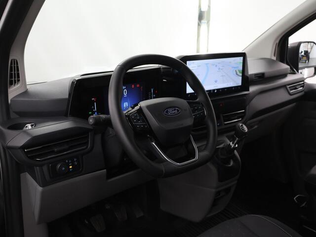 Ford TRANSIT CUSTOM 320 | 2.0 TDCI | L2 H1 | Limited | STOELVERWARMING | TREKHAAK | NAVIGATIE | CAMERA | PARKEERSENSOREN | METALLIC | LAADRUIMTE PAKKET | VOORRUITVERWARMING | 2-ZITS | STOEL STOEL | LM VELGEN
