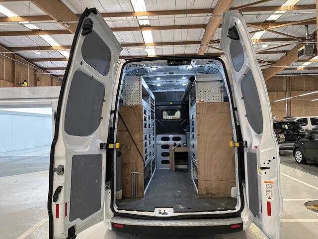 Ford TRANSIT CUSTOM 340 2.0 TDCI 131PK H2 Trend 3Pers. *ideaal voor Camper*/ Navigatie / Pdc./ Airco / Safety&Comfort pack / Driver assist / Stoelverwarming / Apk nieuw