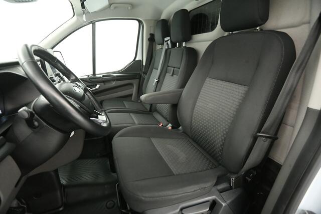Ford TRANSIT CUSTOM 2.0 TDCI L1H1 | Airco | Cruise | 3-Zits | Trekh. | Carplay | Stoelverw. | Parkeersens.