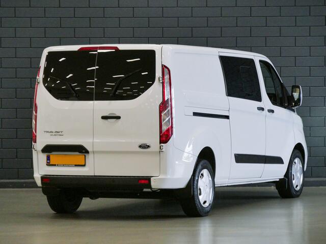 Ford TRANSIT CUSTOM 320 2.0 TDCI 130PK L2H1 Trend Dubbele Cabine | CAMERA | NAVIGATIE | CRUISE CONTROL | 6 PERS. | PDC |