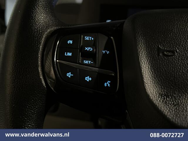 Ford TRANSIT CUSTOM 2.0 TDCI 136pk L2H1 Euro6 Airco | Camera | Apple Carplay | Android Auto | Cruisecontrol | LED Parkeersensoren, Verwarmde voorruit, Lane-assist, Bijrijdersbank, 2800kg trekvermogen