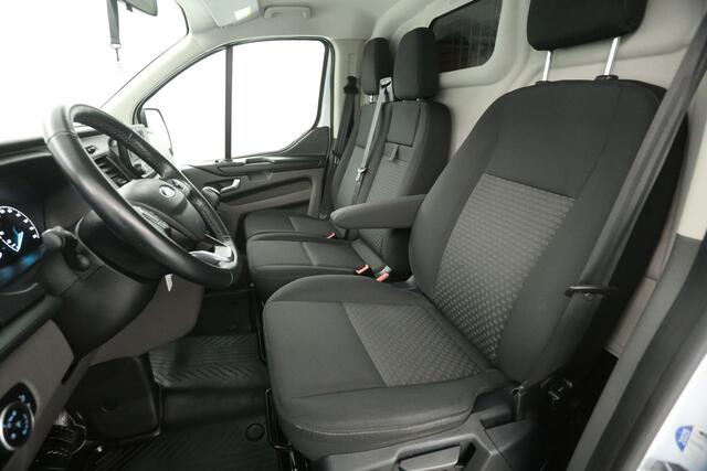 Ford TRANSIT CUSTOM 340 2.0 TDCI 170PK L2H1 | 2800KG Trekgew. | Trekh. | Airco | 3-Zits | Cruise | Parkeersens.
