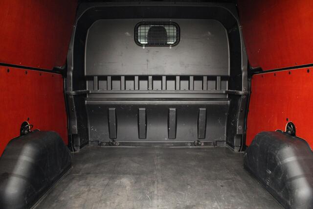 Ford TRANSIT CUSTOM 320 2.0TDCI 170pk L2H1 Limited DC | Automaat | L+R Zijdeur | Trekhaak | Camera | Carplay/Android | | Lease 537,- p/m