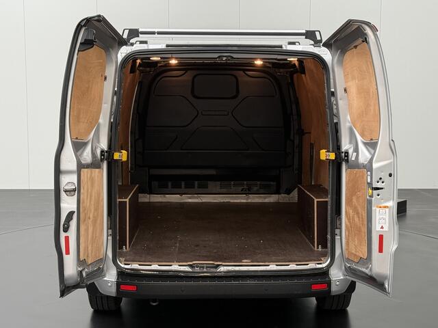Ford TRANSIT CUSTOM 2.0TDi 130PK Automaat Lang Limited | Dakdraagsysteem | Multimedia Touchscreen | Camera | 3-Persoons | Airco | Cruise