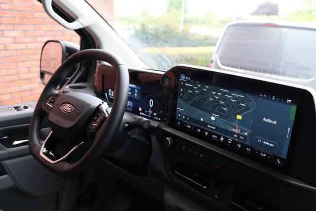 Ford TRANSIT CUSTOM 320 2.0 TDCI L2H1 Limited DC | Dubbel Cabine | ACC | Blind Spot | Navigatie | Camera | CarPlay | Lane Assist | Trekhaak | BPM VRIJ | Verlengde fabrieksgarantie tot 12-2029 | 5-Zitter