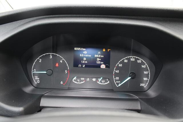 Ford TRANSIT CUSTOM Dubbele Cabine 320 2.0 TDCI L2H1 Sport | Trekhaak | Camera | Winterpack | 18 INCH Lichtmetalen Velgen | Climate Control | Adaptieve Cruise Control