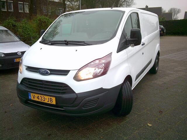 Ford TRANSIT CUSTOM 290 2.0 TDCI L2H1 Economy Edition VOORZIEN VAN AIRCO+TREKHAAK !!! EURO 6 !!