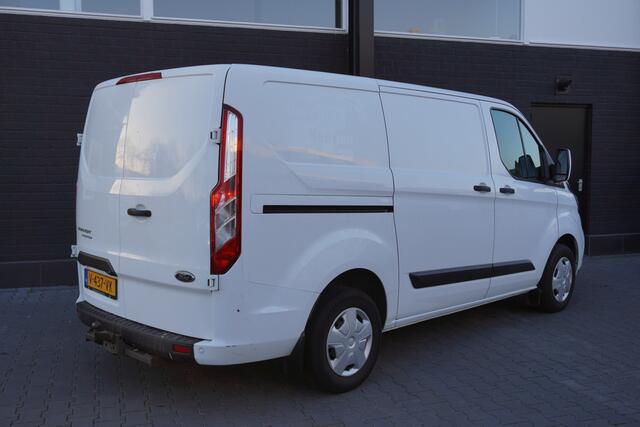 Ford TRANSIT CUSTOM 2.0 TDCI EURO 6 - Airco - Navi - Camera - ¤14.950,- Excl.