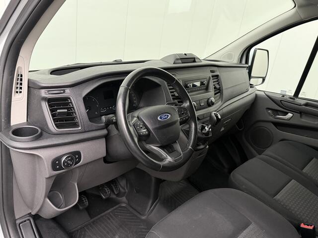 Ford TRANSIT CUSTOM 2.0TDCI Lang Imperiaal | Trekhaak | Airco | Cruise | 3-Persoons | Betimmering