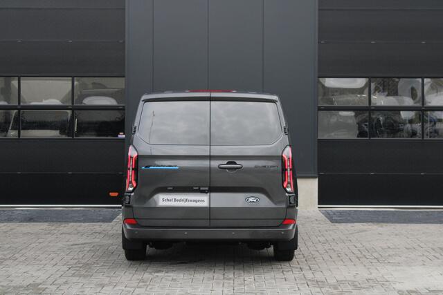 Ford TRANSIT CUSTOM E-Transit 340 L2H1 Limited 65 kWh 218pk - 2x Schuif - LED - 360 Camera - B&O - ACC - Navi - Stoel/Stuurverwarming - Rijklaar