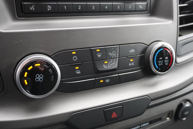 Ford TRANSIT CUSTOM 2.0 TDCI EURO 6 - Airco - Cruise - Trekhaak - ¤ 12.950,- Excl.