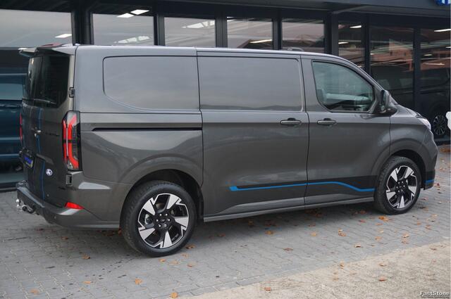 Ford TRANSIT CUSTOM 320S 170PK Sport AUT AWD BPM VRIJ!! ACC, Trekhaak, 360° Cam, 19" LM, 2x Elek. Schuifdeur!! NR. DJ01*