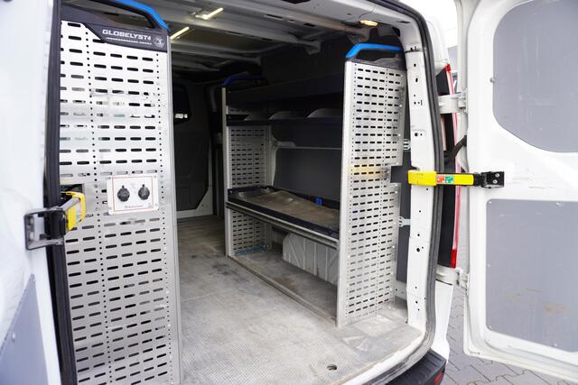 Ford TRANSIT CUSTOM 2.0 TDCI L2 EURO 6 - Airco - Navi - Cruise - Carplay - ¤12.900,- Excl.