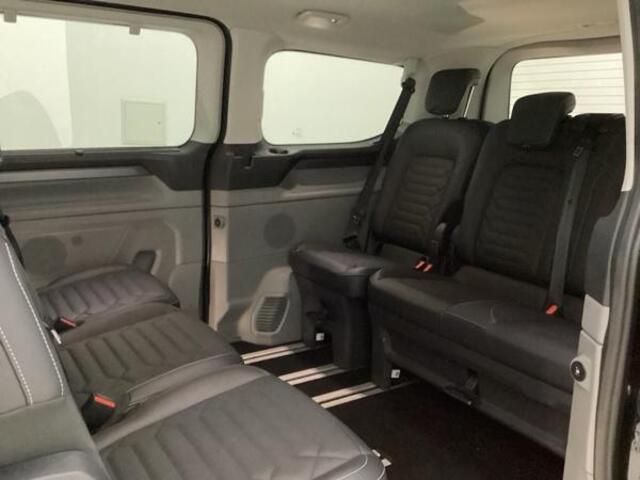 Ford TRANSIT CUSTOM Tourneo 340 2.5 PHEV L1H1 Titanium X 233pk | Ergonomische Lederen Stoelen | Elektrische schuifdeuren links en rechts | Prijs is incl. BTW/BPM | Stuur/Stoelverwarming | Trekhaak Wegklapbaar | B&O Play | Verlengde Fabrieksgarantie tot 05-2029