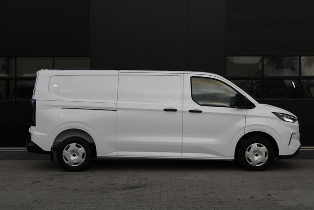 Ford TRANSIT CUSTOM 320 2.0 TDCI L2H1 Trend 136pk - ACC - Trekhaak - Blind Spot - Camera - LED - Navigatie - Rijklaar