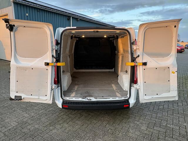 Ford TRANSIT CUSTOM 300 2.0 130Pk TDCI L2H1 Trend / Cruise / Airco / Apk t/m 11-12-2026