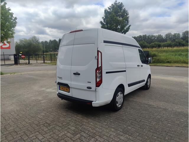 Ford TRANSIT CUSTOM 300 2.0 TDCI L1H2 Bj 2018 automaat navi nette staat