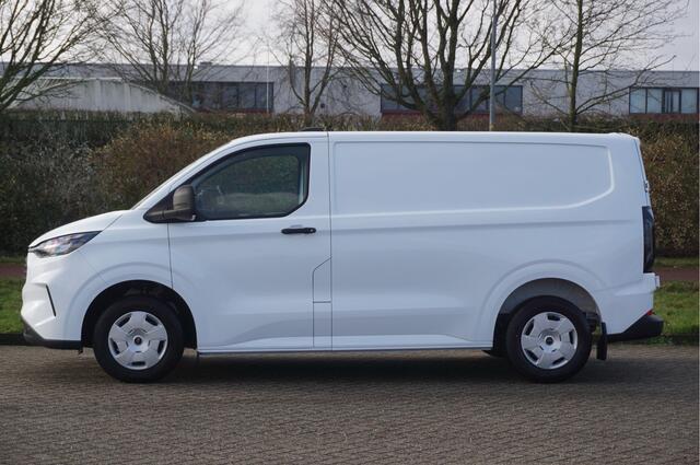 Ford TRANSIT CUSTOM 300S 110PK Trend BPM VRIJ 13" Scherm Apple CP / Android A. Camera!! NR. J884*