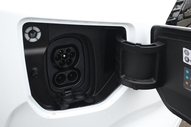 Ford TRANSIT CUSTOM E-Transit 320 L1H1 Limited | 65kWh | 160kW/218pk | Pro Power | Camera | Carplay/Android | Cruise | Lease 681,- p/m