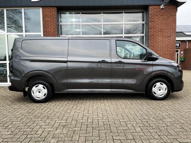 Ford TRANSIT CUSTOM 320 2.0 TDCI L2H1 Limited