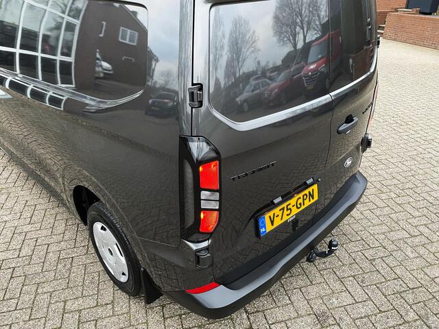 Ford TRANSIT CUSTOM 320 2.0 TDCI L2H1 Limited