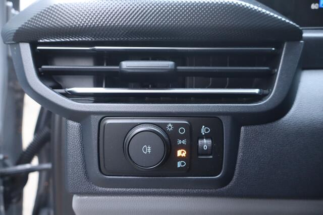 Ford TRANSIT CUSTOM 320 2.0 TDCI L2H1 170PK 19''LM I Key-Less I Camera I Stoelverwarming