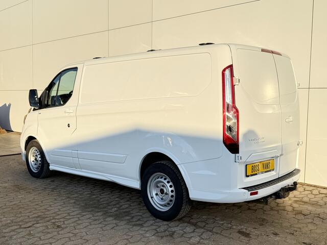 Ford TRANSIT CUSTOM Sport 290 2.0 TDI 185PK Automaat L1H1 Lederen Bekleding Elektrisch verstelbare stoelen Airco Adaptieve Cruise Control Trekhaak Stoelverwarming