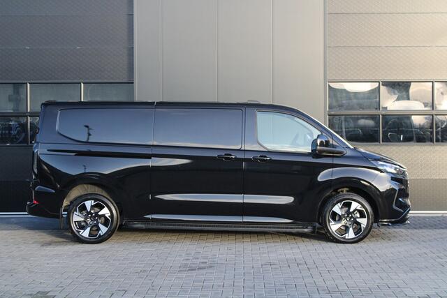 Ford TRANSIT CUSTOM 320 2.0 TDCI L2H1 Limited 170pk - 2x Schuif - Trekhaak - Stoelverwarming - Side Steps - Carplay - Rijklaar