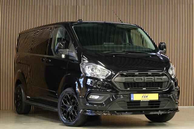 Ford TRANSIT CUSTOM 320 2.0 TDCI L2H1 Limited DC | Dubbel Cabine | L+R Schuifdeur | Camera | CarPlay | Navigatie | 6-Zitter | Stoelverwarming | Trekhaak | DAB | PDC V+A | MF Stuur | 5-Zitter | Nieuwe APK | Dealer onderhouden