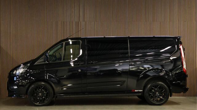 Ford TRANSIT CUSTOM 320 2.0 TDCI L2H1 Limited DC | Dubbel Cabine | L+R Schuifdeur | Camera | CarPlay | Navigatie | 6-Zitter | Stoelverwarming | Trekhaak | DAB | PDC V+A | MF Stuur | 5-Zitter | Nieuwe APK | Dealer onderhouden
