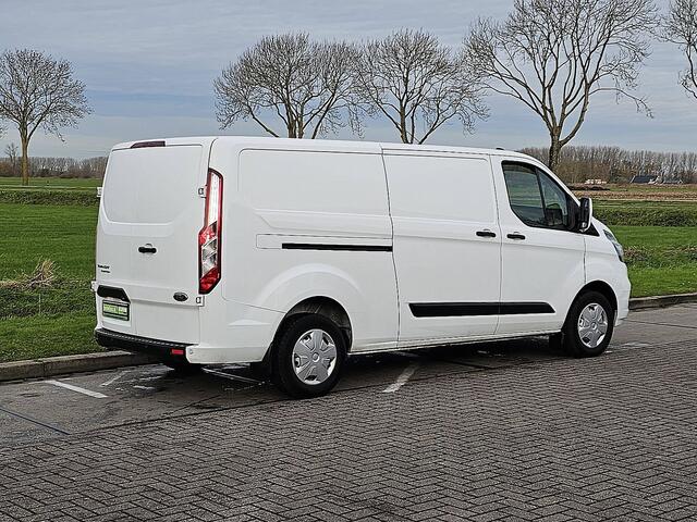 Ford TRANSIT CUSTOM 300 2.0 TDCI L2H1 Navi Airco PDC Cruise Achterdeuren 3 Zits Euro6 105 PK!