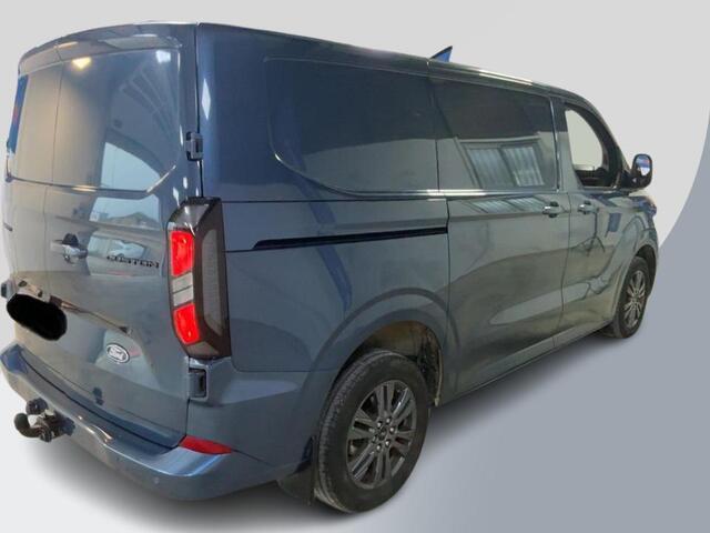 Ford TRANSIT CUSTOM 300 2.0 TDCI L1H1 Limited 170pk Automaat | Marge Geen BTW | 17 inch | Trekhaak | AGR-stoel | Stoelverwarming | Achteruitrijcamera | Houten vloer