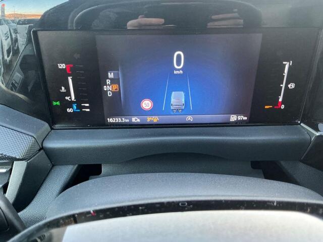 Ford TRANSIT CUSTOM 300 2.0 TDCI L1H1 Limited 170pk Automaat | Marge Geen BTW | 17 inch | Trekhaak | AGR-stoel | Stoelverwarming | Achteruitrijcamera | Houten vloer