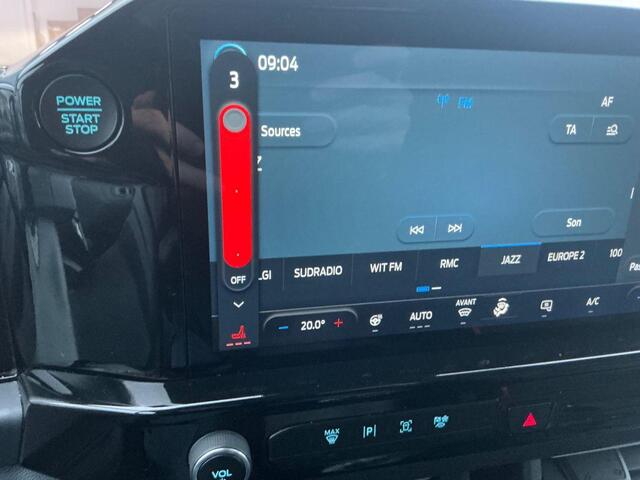 Ford TRANSIT CUSTOM 300 2.0 TDCI L1H1 Limited 170pk Automaat | Marge Geen BTW | 17 inch | Trekhaak | AGR-stoel | Stoelverwarming | Achteruitrijcamera | Houten vloer