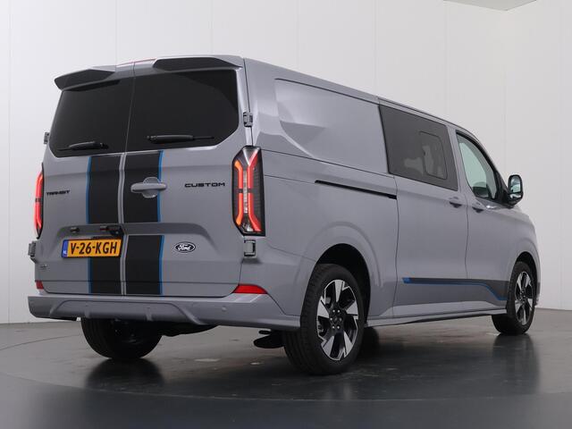 Ford TRANSIT CUSTOM 320 | 2.5 PHEV | L2 H1 | SPORT | DUBBEL CABINE | ELEKTRISCHE TREKHAAK | STOEL EN STUURWIEL VERWARMING | CLIMATE CONTROL | NAVIGATIE | CAMERA | PARKEERSENSOREN | GREY MATTER | 233 PK