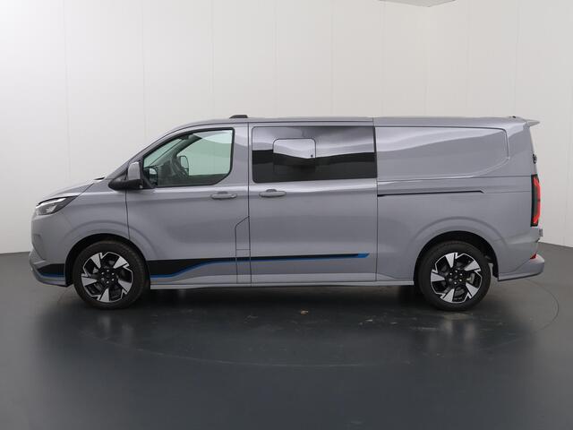 Ford TRANSIT CUSTOM 320 | 2.5 PHEV | L2 H1 | SPORT | DUBBEL CABINE | ELEKTRISCHE TREKHAAK | STOEL EN STUURWIEL VERWARMING | CLIMATE CONTROL | NAVIGATIE | CAMERA | PARKEERSENSOREN | GREY MATTER | 233 PK