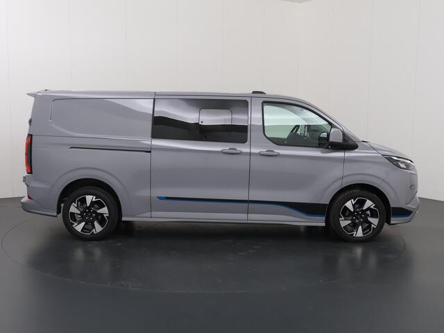 Ford TRANSIT CUSTOM 320 | 2.5 PHEV | L2 H1 | SPORT | DUBBEL CABINE | ELEKTRISCHE TREKHAAK | STOEL EN STUURWIEL VERWARMING | CLIMATE CONTROL | NAVIGATIE | CAMERA | PARKEERSENSOREN | GREY MATTER | 233 PK