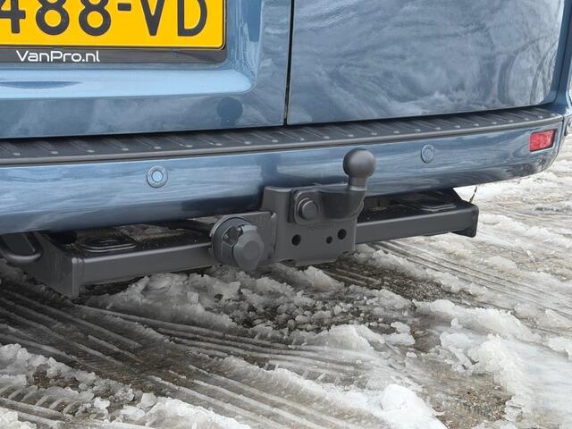 Ford TRANSIT CUSTOM 2.0 TDCi 130PK Dubbel Cabine L2 / Airco / Dubbele Schuifdeur / Trekhaak / Cruise