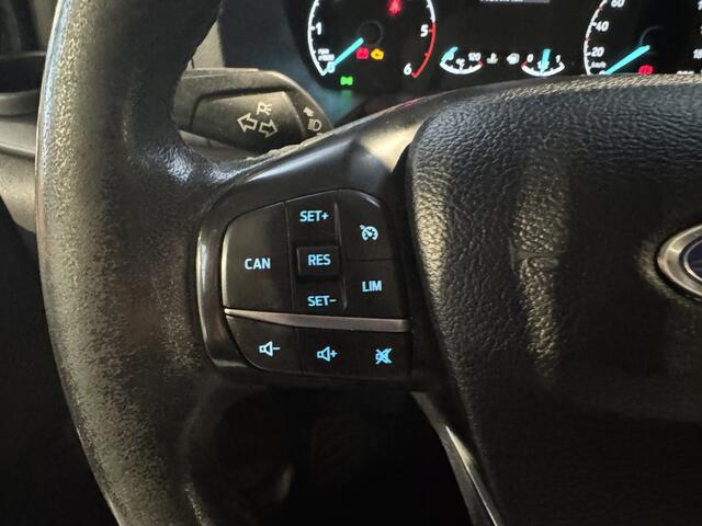 Ford TRANSIT CUSTOM 300 2.0 TDCI L2H1 Limited | Trekhaak | Achteruit rijcamera | Navigatie |