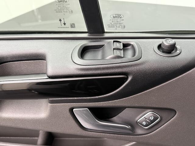 Ford TRANSIT CUSTOM 130PK Automaat Lang Limited | Euro 6 | Vol Opties ! | Navigatie | Camera | Airco | Cruise | 3-Zits