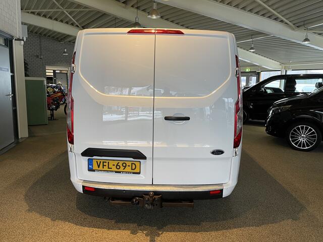 Ford TRANSIT CUSTOM 300 2.0 TDCI L2H1 Trend / vaste prijs rijklaar ¤ 13.950 ex btw / euro 6 / bpm vrij / lease vanaf ¤ 235 / airco / cruise / navigatie / trekhaak 2800kg / pdc voor + achter