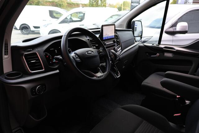 Ford TRANSIT CUSTOM 300 2.0 TDCI L2H1 Limited DC | Dubbel Cabine | CarPlay | Camera | Navigatie | L+R Schuifdeur | Stoelverwarming | DAB | PDC V+A | MF Stuur | 5-Zitter | Nieuwe APK | Dealer onderhouden | NAP Logisch | NL Auto