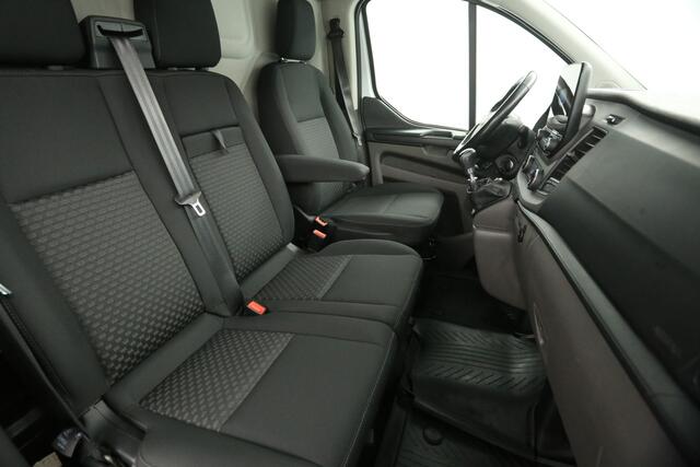 Ford TRANSIT CUSTOM 2.0 TDCI L2H1 | Airco | Camera | Cruise | 3-Zits | Stoelverw. | Navi | Carplay | Parkeersens.