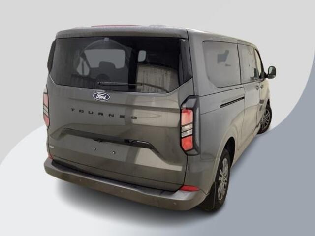 Ford TRANSIT CUSTOM Tourneo 340 2.5 PHEV L2H1 Titanium 233pk | 9pers | Vol Leder | Wegklapbare Trekhaak | Stuurverwarming | Prijs is incl. BTW BPM | Verlengde Fabrieksgarantie tot 05-2029