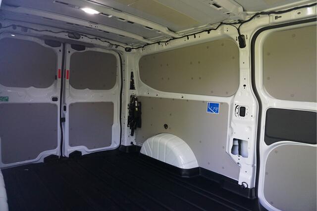 Ford TRANSIT CUSTOM 320L 136PK Trend BPM VRIJ 13" Navi, Cam, LED 2x Schuifdeur, Garantie 2029 !! NR. SU238*