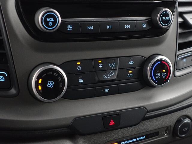 Ford TRANSIT CUSTOM 300 2.0 TDCI Sportline Aut- Carplay, Android Auto, Xenon Led, Lane Assist, Trekhaak, 3 Pers, Leder