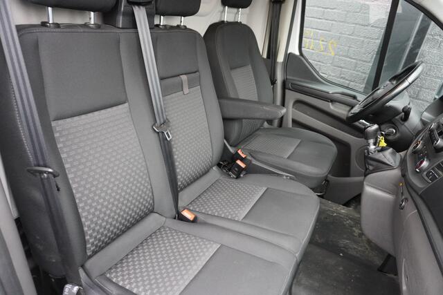 Ford TRANSIT CUSTOM 2.0 TDCI 130PK L2H2 EURO 6 - Airco - Cruise - Camera - ¤ 13.950,- Excl.