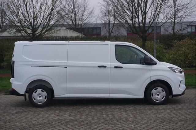 Ford TRANSIT CUSTOM 320L 2.5 PHEV Hybride 233PK Trend PRIJS INCL. BPM !! 13" Navi, Adap. Cruise, Camera!! NR. HYB013