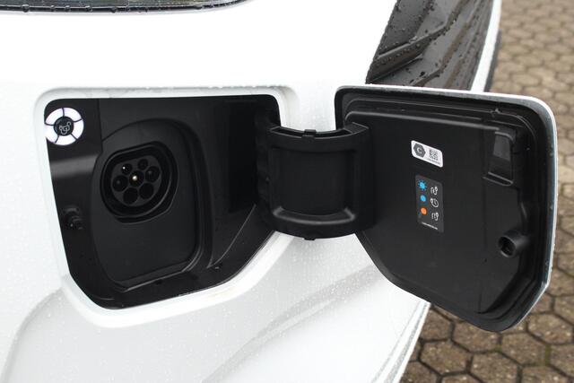 Ford TRANSIT CUSTOM 2.5 PHEV 233pk L1H1 Kombi Limited | 9-Persoons | Incl BPM | Stuur + Stoelverwarming | Keyless | Lease 788,- p/m