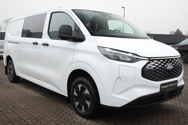 Ford TRANSIT CUSTOM E-Transit 320 L2H1 Trend 65 kWh 218pk DC Automaat | Trekgewicht 2300kg | L+R Zijdeur | Keyless | Carplay/Android | Stoel+Stuurvwer. | Lease 771,- p/m